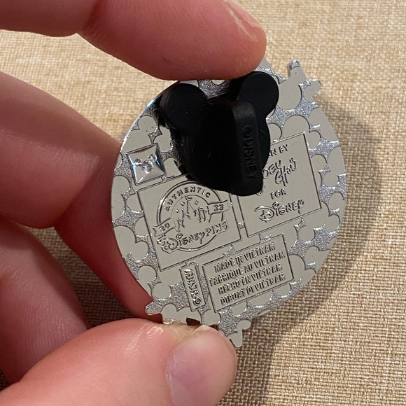Disney Tinker Bell - Peter Pan - Joey Chou - Mystery Pin - Picture 4 of 4